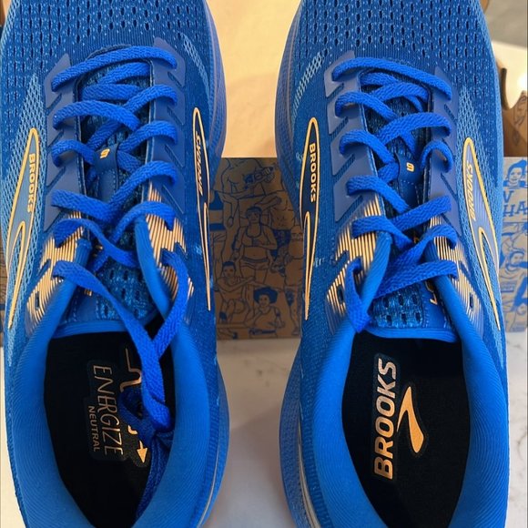 Brooks Other - Brooks Levitate 6 size 12